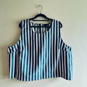 Banana Republic Cropped Button Back Top in Blue Stripe Size XXL (NWT)